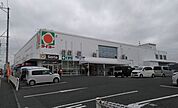 タイヨー中山店 415m