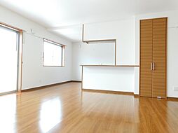 ハピネス西原II　B棟 1階2LDKのリビング/ダイニング