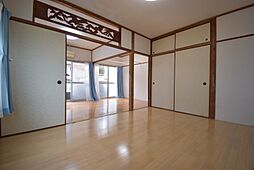 居間