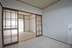 居間