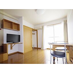 レオパレスちくま 1階1Kのリビング/ダイニング