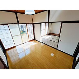 居間