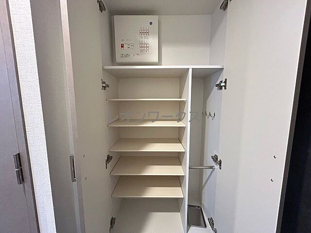 収納