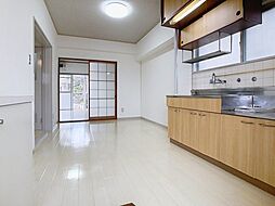 居間
