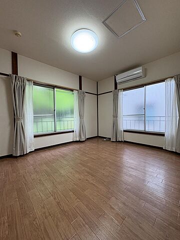 寝室