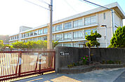 八幡小学校