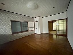 居間