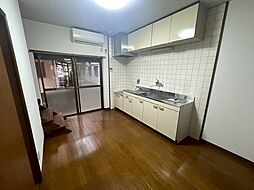 居間