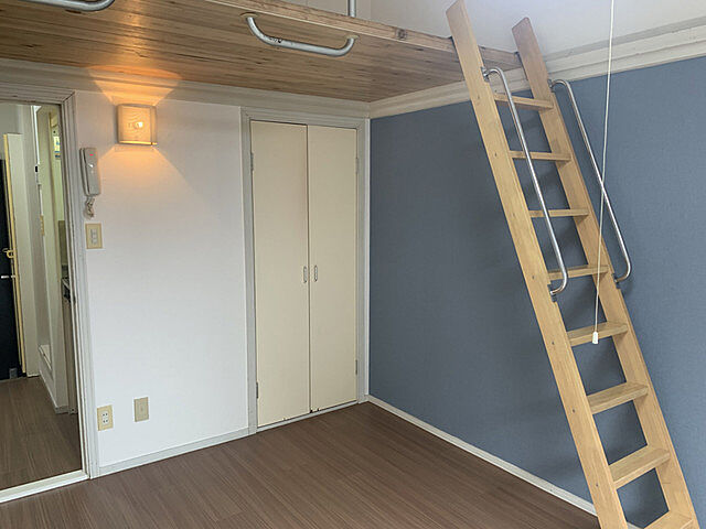 寝室