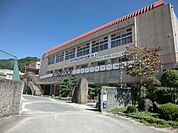 加古川市立志方中学校