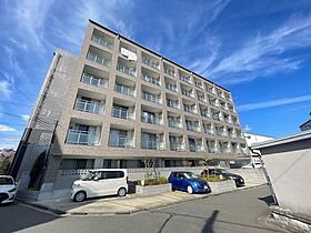 シャンテー御殿山2番館  ｜ 大阪府枚方市三栗１丁目（賃貸マンション1R・4階・26.17㎡） その1