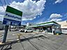 周辺：ファミリーマート 枚方長尾家具町店（464m）