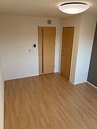 JR東海道・山陽本線 能登川駅 徒歩12分の賃貸アパート 2階1Kのリビング/ダイニング