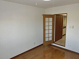 近江鉄道近江本線 愛知川駅 徒歩15分の賃貸マンション 1階1Kの室内