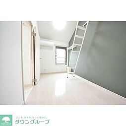 ウェルビーイング五反野 304 3階ワンルームのリビング/ダイニング