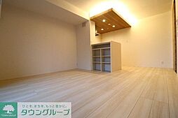 アヴァンス西亀有 303 3階1LDKのリビング/ダイニング