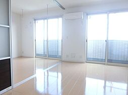 アルタイル 102 1階2DKのリビング/ダイニング