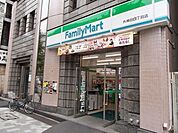 ファミリーマート外神田四丁目店 332m