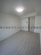 洋室7.2帖