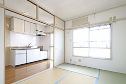 居間