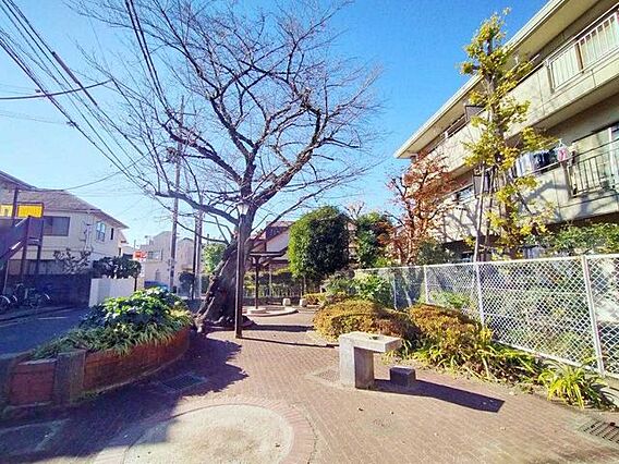 西田仲よし広場...