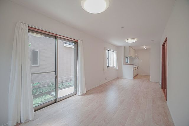 リビング/ダイニング 三鷹市牟礼7丁目