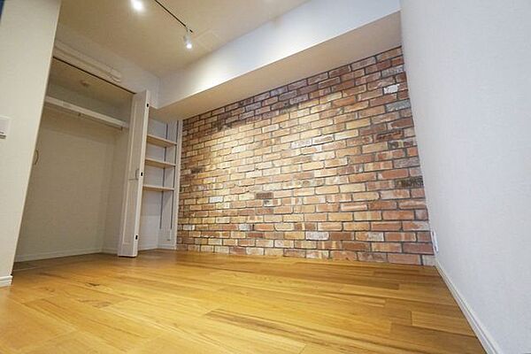洋室を拡大表示