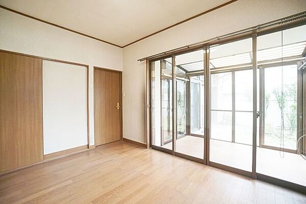 室内