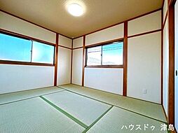 津島市東中地町１丁目　和室