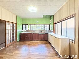 津島市中之町:ダイニング