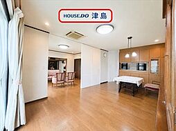 愛西市諏訪町中島:リビング