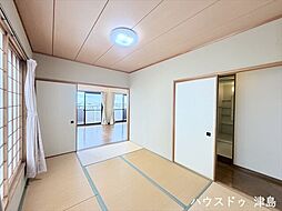 ラドーニ青塚:和室