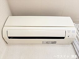 愛西市大野山町余代:エアコン