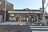 周辺：ファミリーマート中本三丁目店 124m