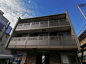 ミランダ宝塚南口 301 ｜ 兵庫県宝塚市湯本町2-2（賃貸マンション1R・3階・27.80㎡） その1