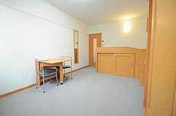 レオパレス共栄 110 1階1Kのリビング/ダイニング