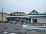 ファミリーマート加古川平岡店まで460ｍ