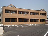 兵庫県加東市下滝野 1丁目：物件画像／ベストリーシング