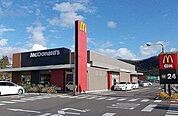 マクドナルドまで1200m