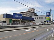 ライフォート梶原店まで481ｍ