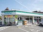ファミリーマート梅ヶ枝町店  110m