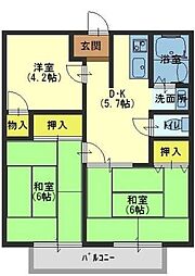 ホワイトハイツ 2階