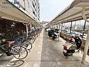 バイク置き場