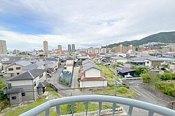 南向きの高台のため日当たり眺望良好!