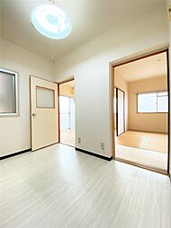 居間