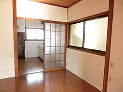 居間
