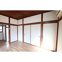 居間