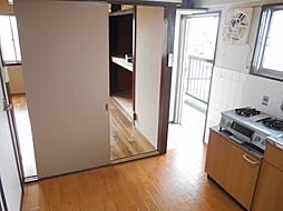 居間