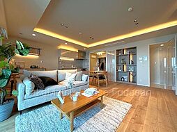 制震構造　富士山を望む27階南西住戸　クロスエアタワー27F 2LDKのリビング/ダイニング