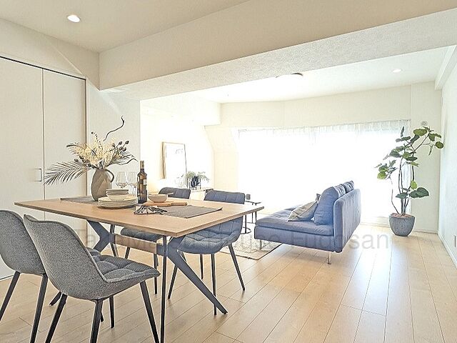 リビング/ダイニング シーアイマンション駒場A棟 13階/-